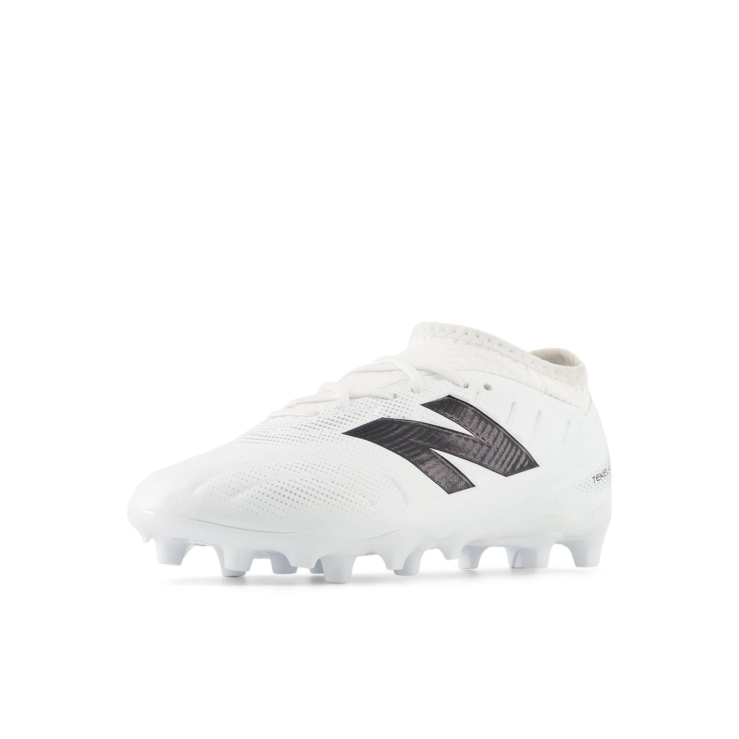 New Balance Youth Tekela Team Low Laced FG V5 Soccer Cleat