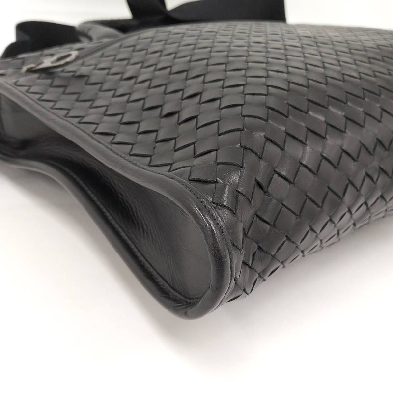 Bottega Veneta 2-Way Shoulder Bag Business Intrecciato Leather Black