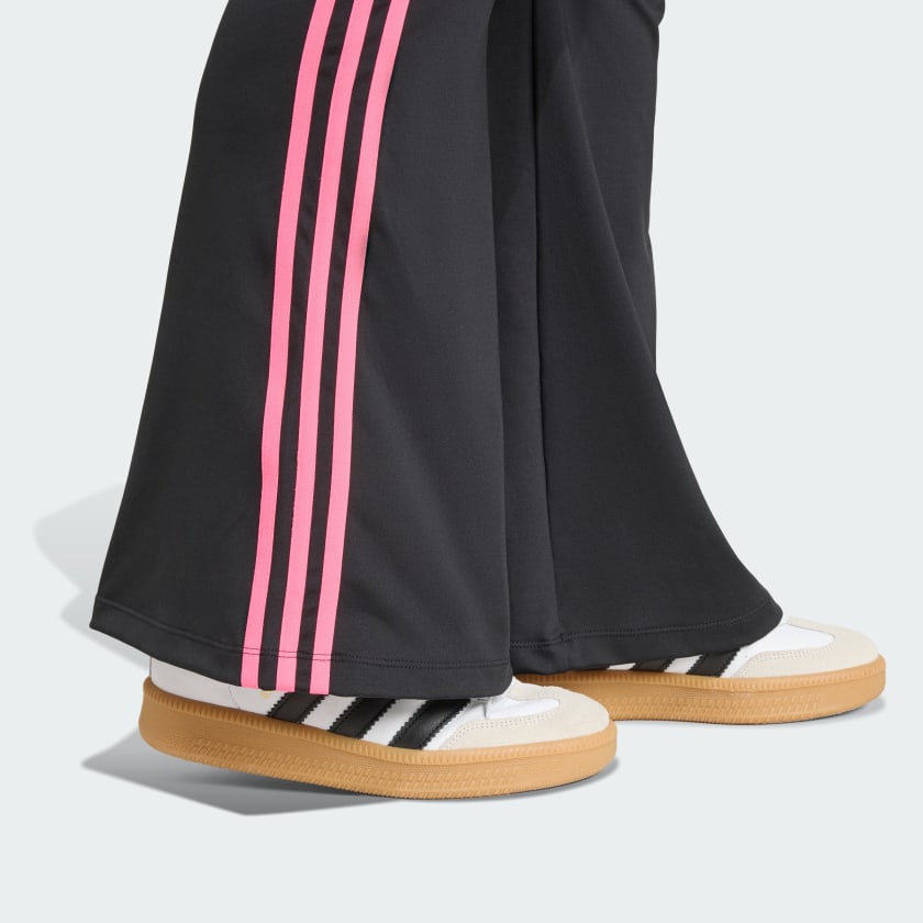 Women's adidas Adicolor Flared Leggings (Plus Size)