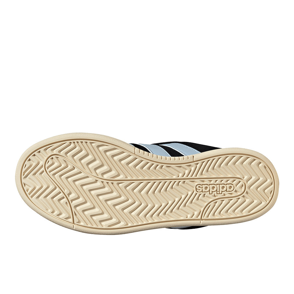 Grand Court Alpha 00s Lace Up Sneakers