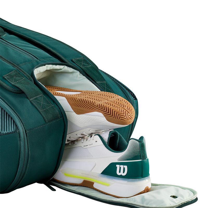 Wilson Blade v10 Super Tour 15 Pack Tennis Bag